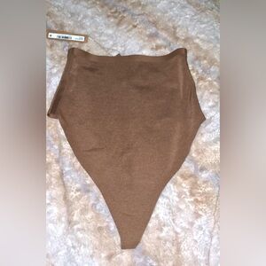 NWT Skims Sculpting Power Mesh High Waist Thong Womens Medium Jasper